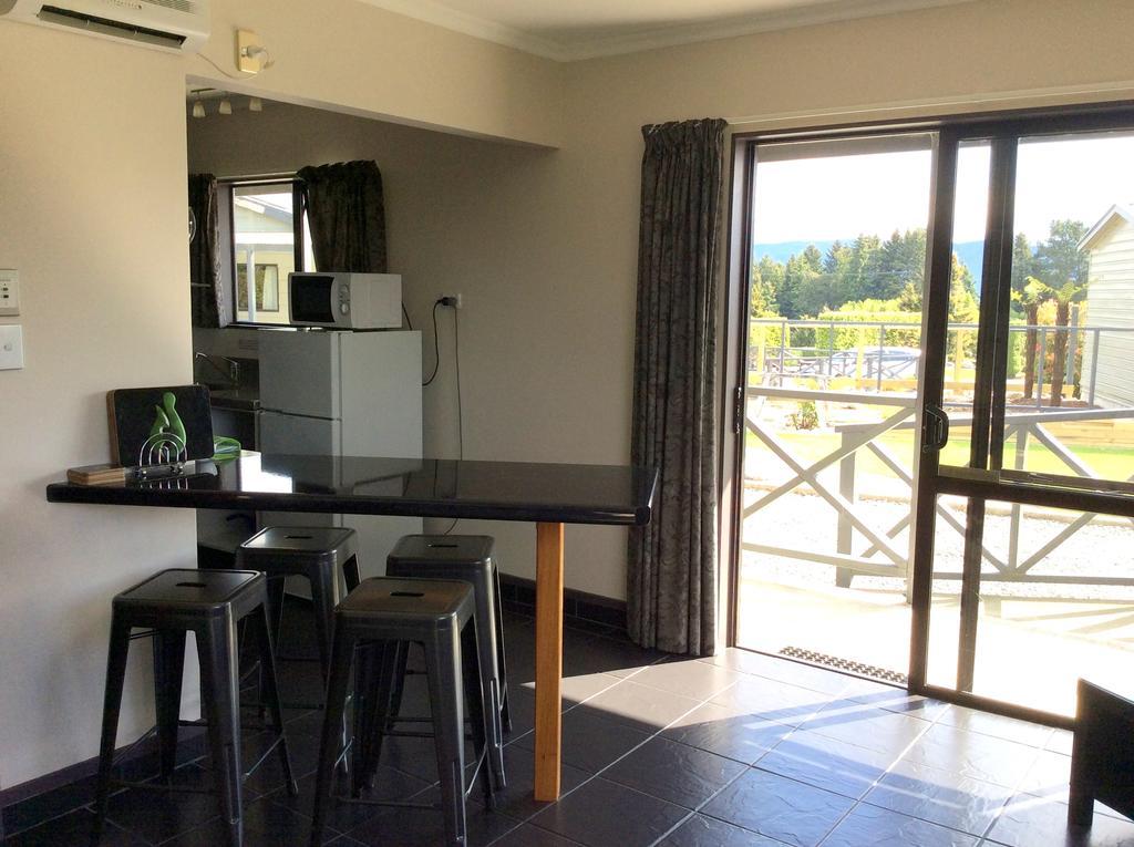 Hotel Fiordland Great Views Holiday Park Te Anau Exterior foto